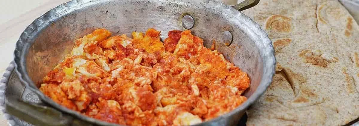 Omelet With tomato paste